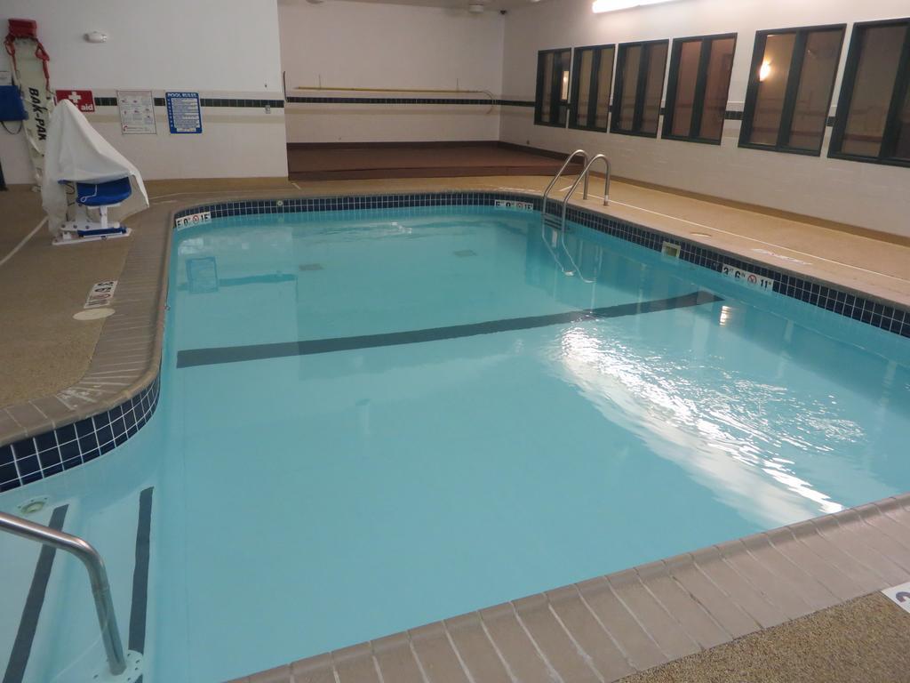 Country Inn & Suites By Radisson, Merrillville, In エクステリア 写真
